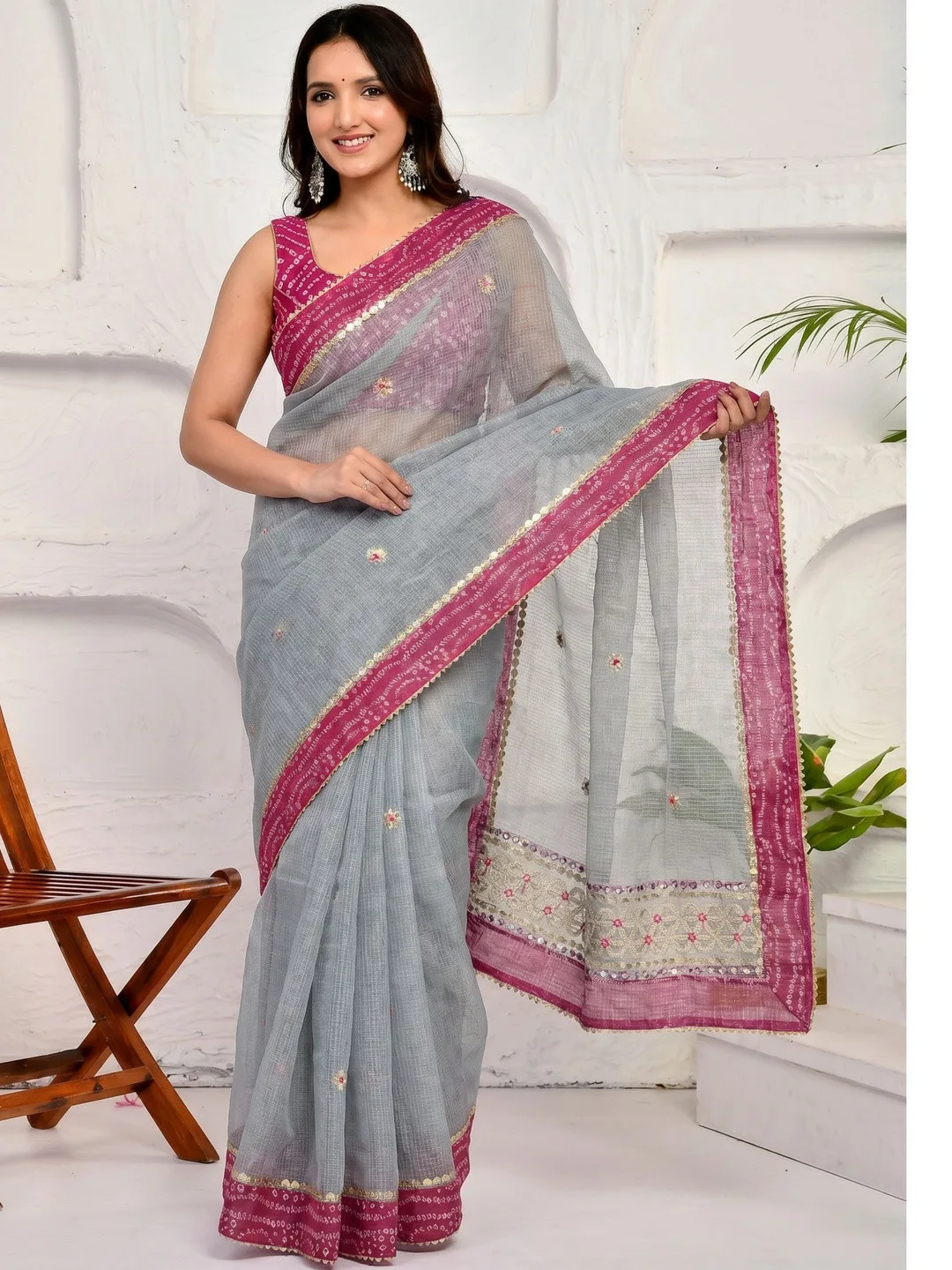 Gota patti and bandhani border on grey Kota Doria — detail