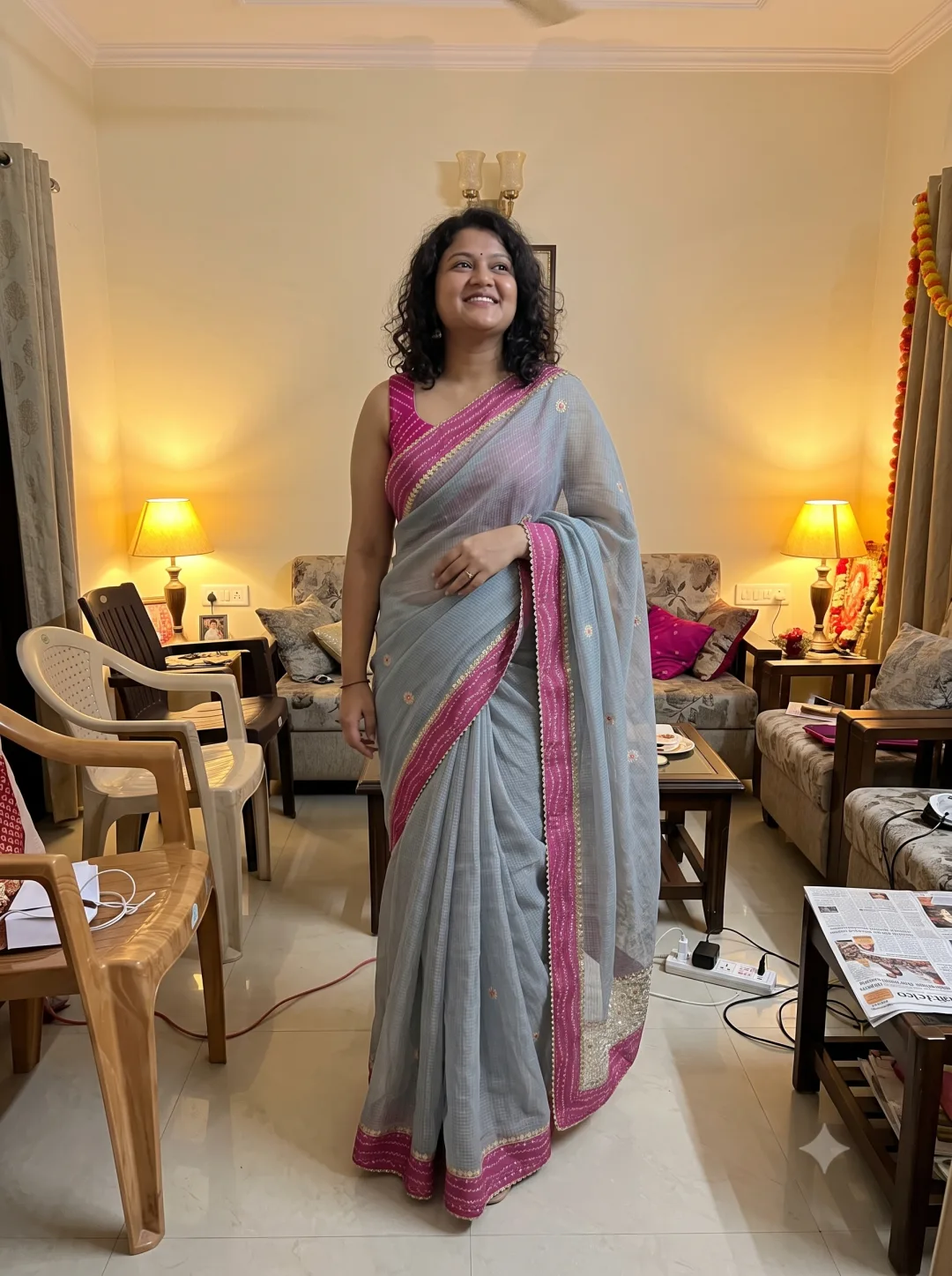 Customer wearing Grey Kota Doria Gota Patti Saree with Bandhani Border